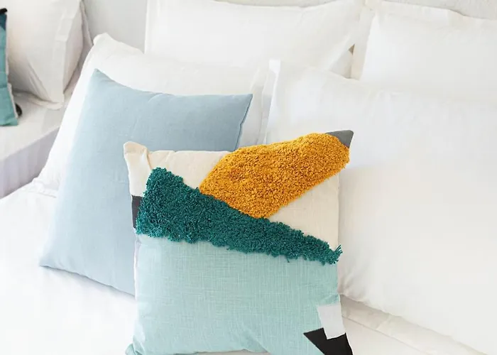 Blue Maraci 1 Access Nd Parking 希马拉